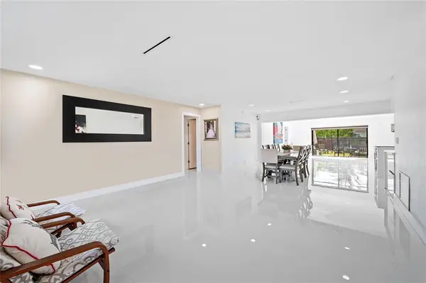 Hollywood, FL 33021,4314 Roosevelt St