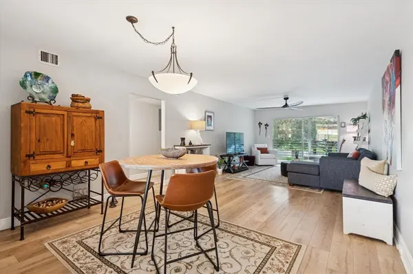 Coconut Creek, FL 33066,2202 Lucaya Bnd #L2