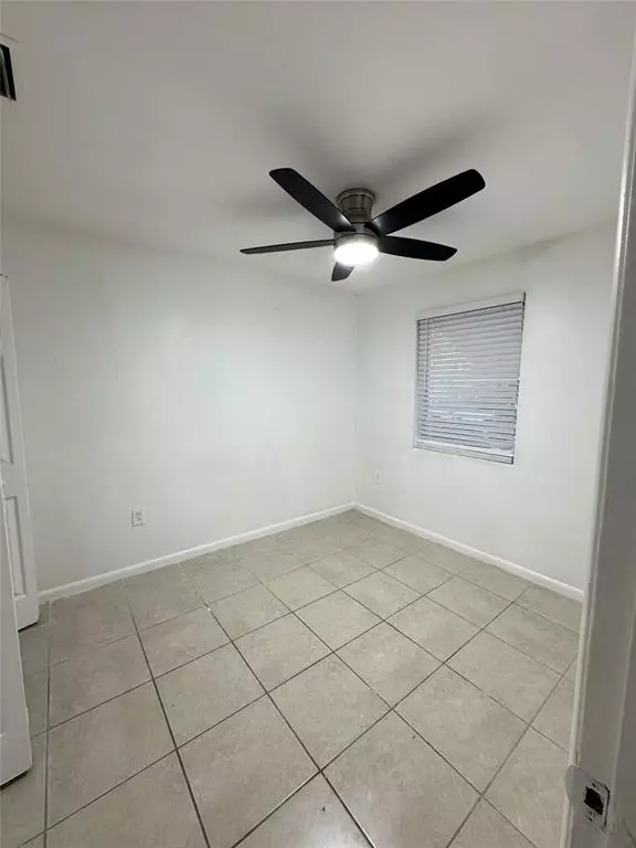 Lake Worth Beach, FL 33460,1120 S D St