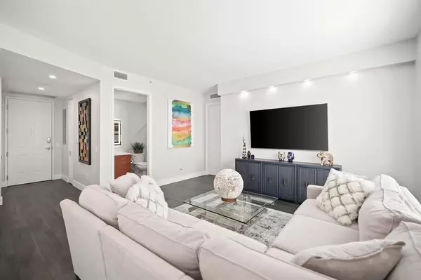 Wilton Manors, FL 33334,2631 NE 14th Ave #304