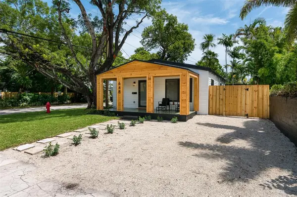 648 NE 16th Ter, Fort Lauderdale, FL 33304