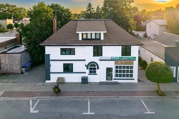 Bluewater, ON N0M 2T0,11 GOSHEN ST N