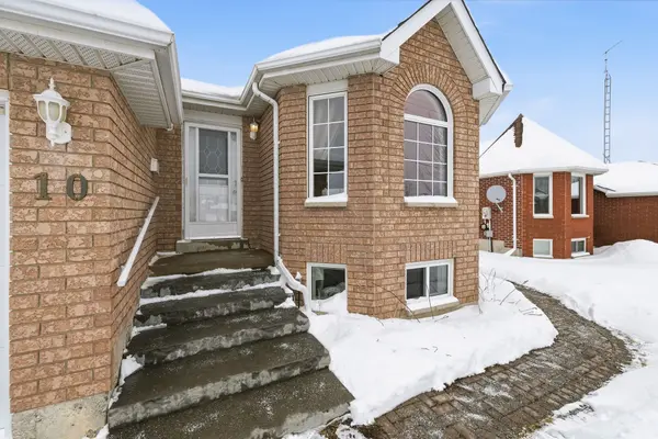 Kawartha Lakes, ON K9V 6G3,10 Mcgibbon BLVD