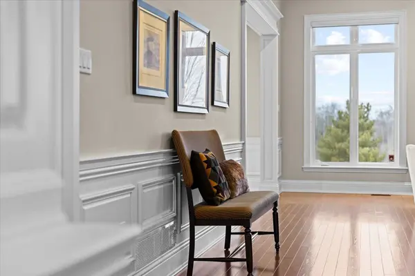 Orleans - Cumberland And Area, ON K4C 0A5,1530 CREAGAN CT