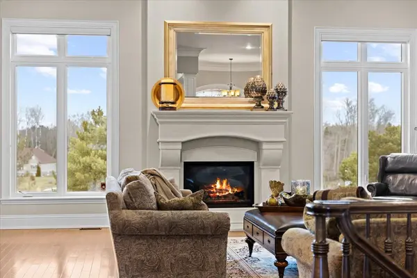 Orleans - Cumberland And Area, ON K4C 0A5,1530 CREAGAN CT