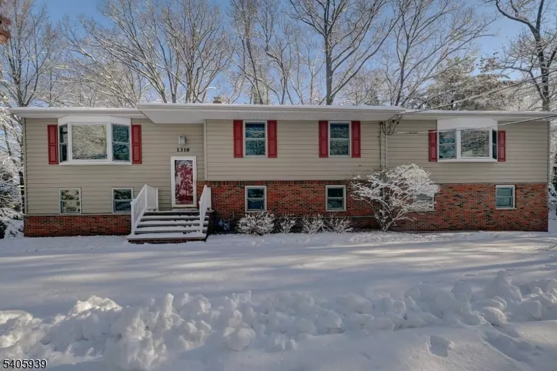 Wayne Twp., NJ 07470,1316 Alps Rd