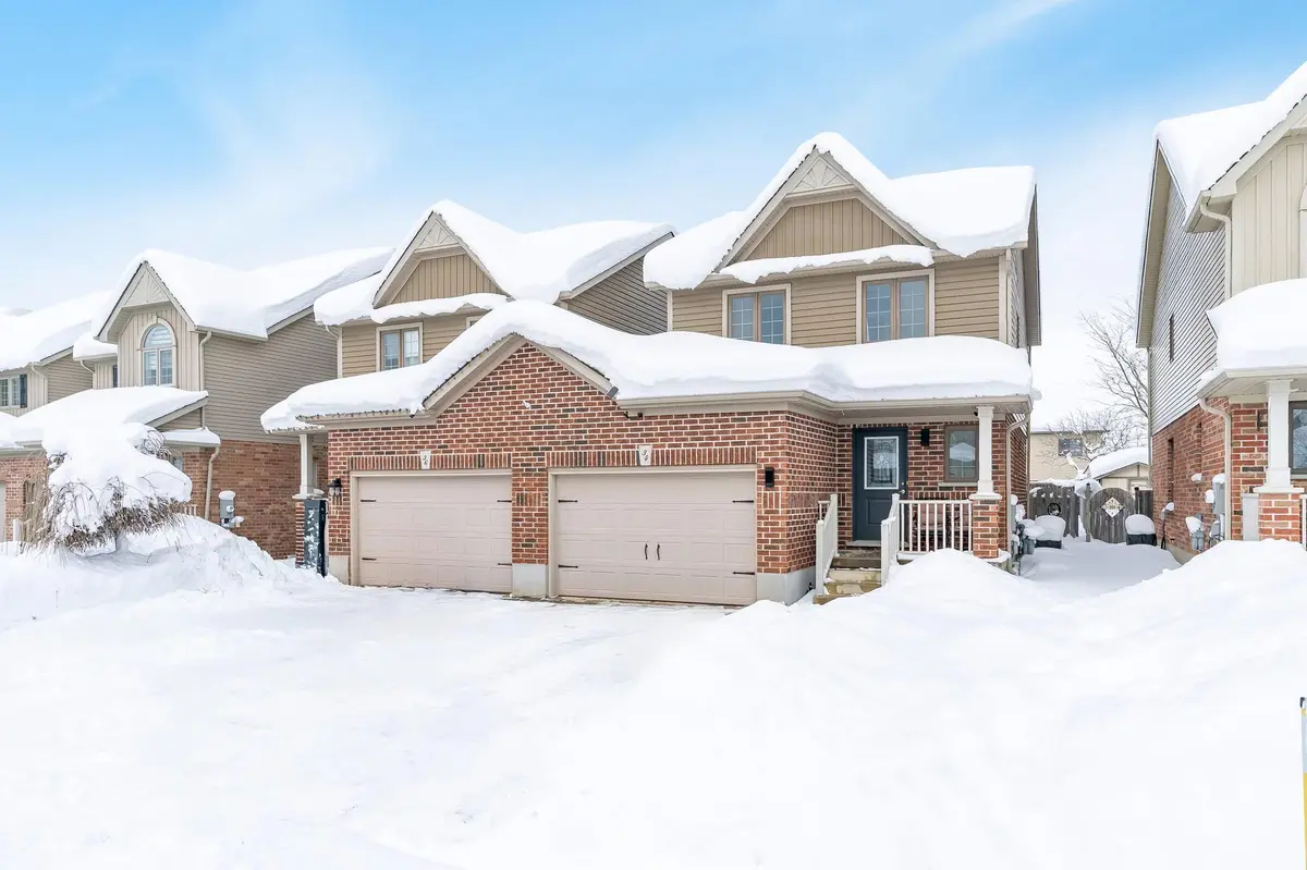 34 Quigley ST, Essa, ON L0M 1B5