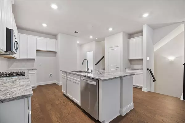 Rowlett, TX 75088,7859 Manilla Drive