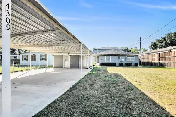 Granbury, TX 76049,4309 Elmwood Court