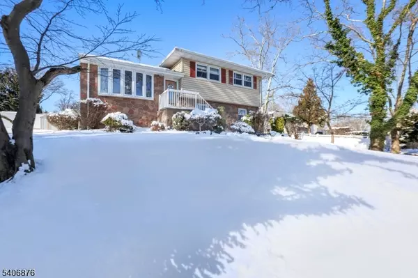 Rahway City, NJ 07065,196 Russell Ave