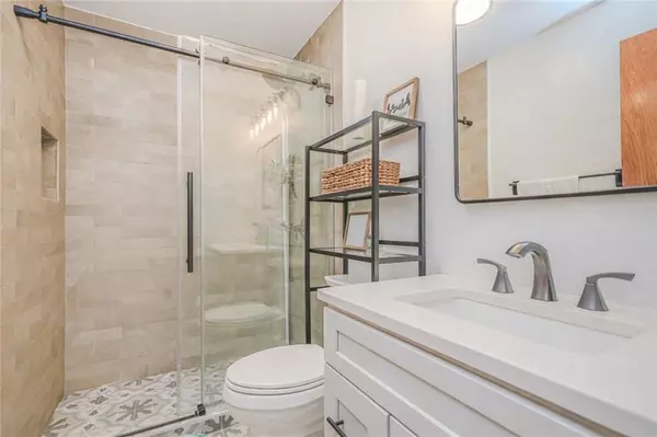 Staten  Island, NY 10304,101 Beach ST