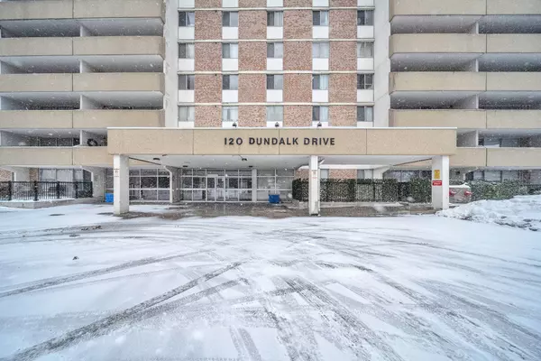 Toronto E04, ON M1P 4V9,120 Dundalk DR #101