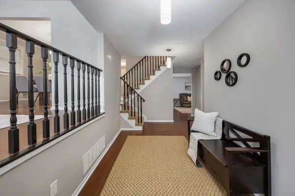 Whitby, ON L1N 6V9,72 Hawley CRES