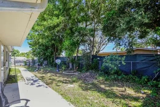 Margate, FL 33063,156 NW 80th Ave