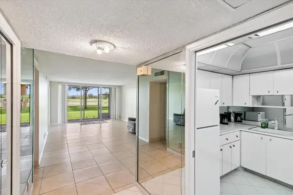 Pompano Beach, FL 33069,3080 N Course Dr #102