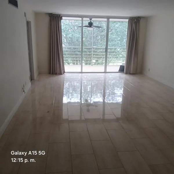 Pompano Beach, FL 33069,800 W Cypress Grove Dr. #312