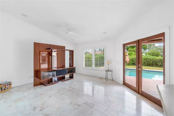 Coral Springs, FL 33071,233 NW 119th Ln