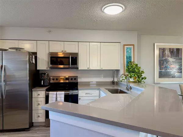 Pompano Beach, FL 33069,2112 S Cypress Bend Dr #508