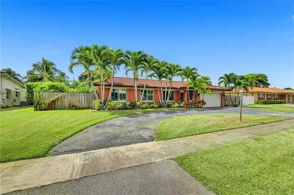 Plantation, FL 33317,5760 SW 7th St