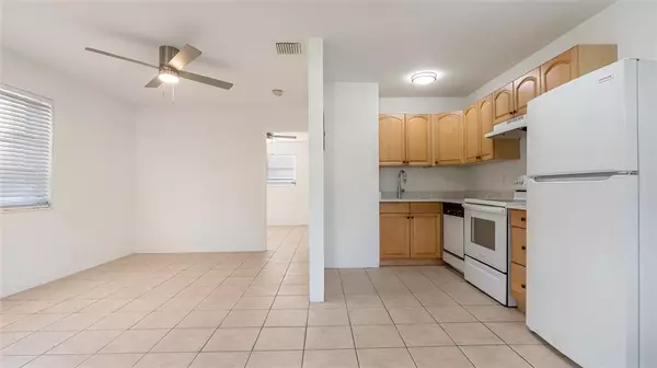 Fort Lauderdale, FL 33316,709 SE 15th St #1