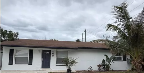 500 NW 8th Ct, Boynton Beach, FL 33426