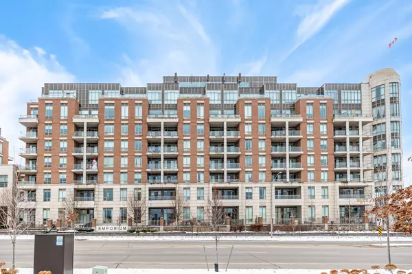 Oakville, ON L6H 0H1,2480 Prince Michael DR #221