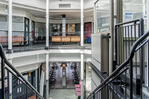 Toronto W03, ON M6H 4H5,1649 Dufferin ST