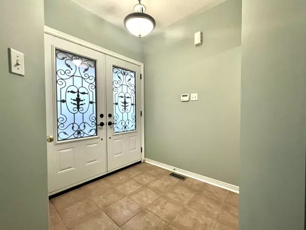 Brampton, ON L6X 5A7,55 Native LNDG