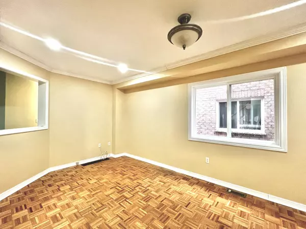 Brampton, ON L6X 5A7,55 Native LNDG