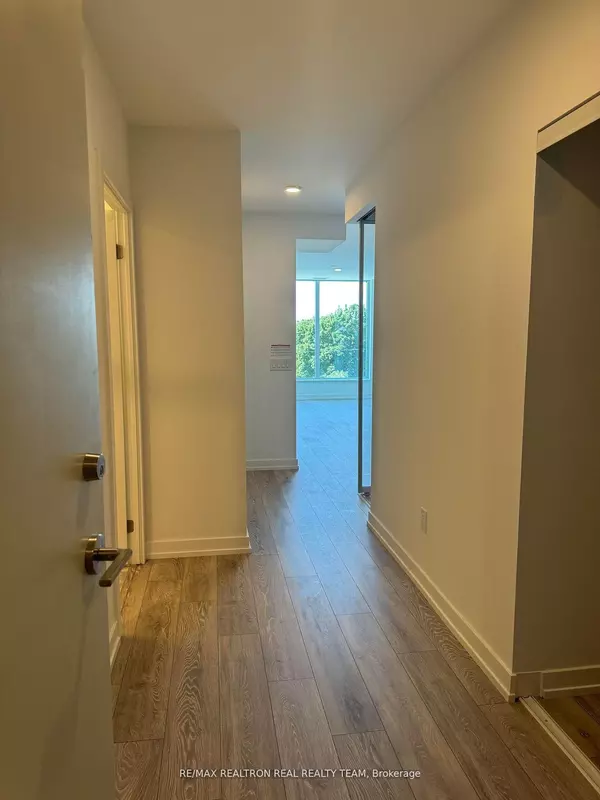 Toronto W05, ON M3K 0E4,1100 Sheppard AVE W #325