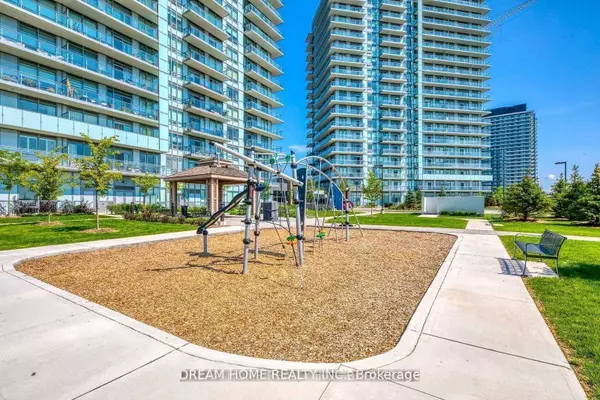 Mississauga, ON L5M 2E5,4699 Glen Erin DR #1506