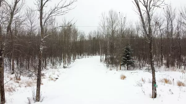 Callander, ON P0K 1H0,249 HILLS SIDING RD