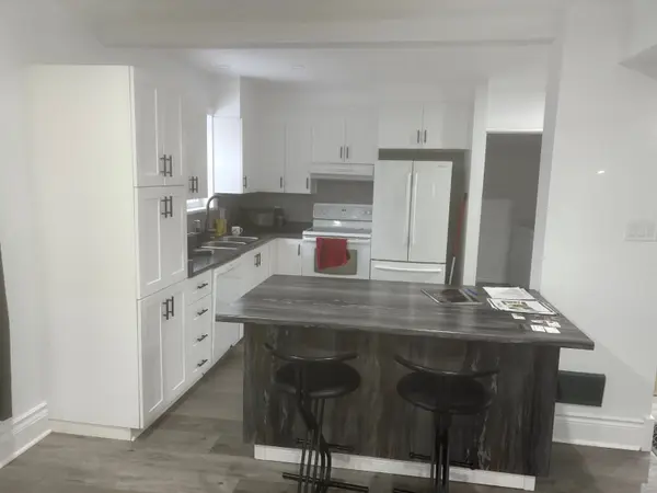 Kawartha Lakes, ON K0M 2B0,18 John ST