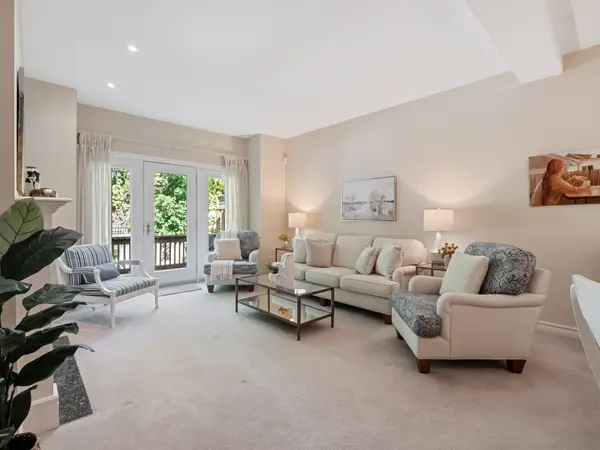 Niagara-on-the-lake, ON L0S 1J0,575 Simcoe ST #5