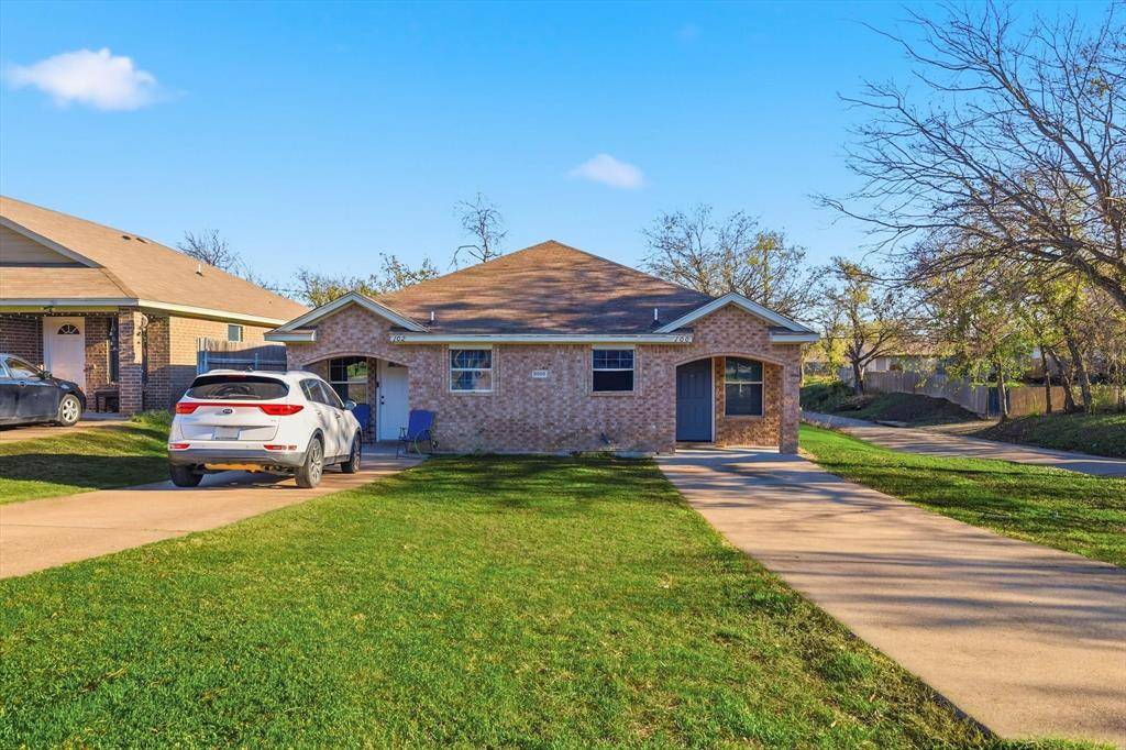 2900 NW 29 th Street, Fort Worth, TX 76106
