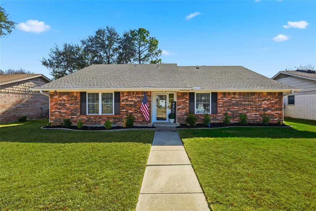 1309 River Oaks Drive, Flower Mound, TX 75028