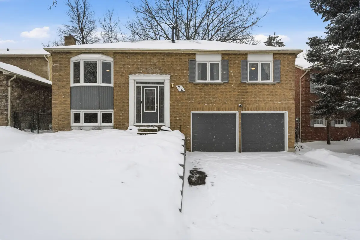 Whitby, ON L1N 8B6,72 Lowder PL