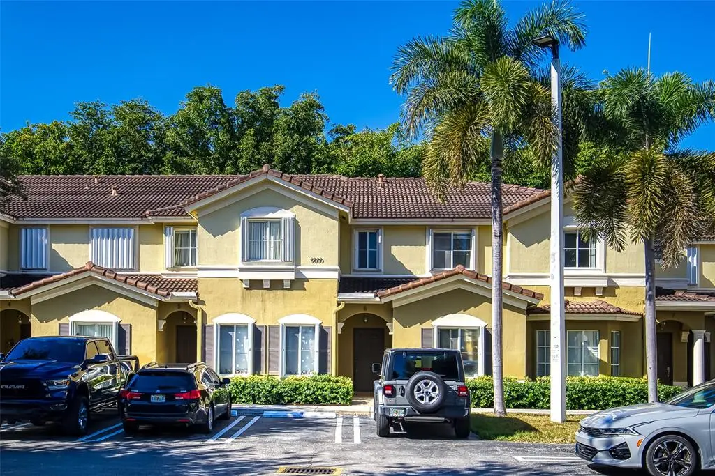 Miami, FL 33174,9000 W Flagler St #6