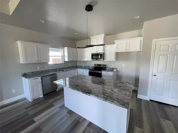 Greenville, TX 75401,813 Sayle