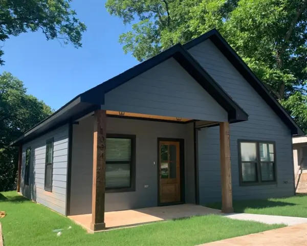 Denison, TX 75020,1004 W Hanna Street