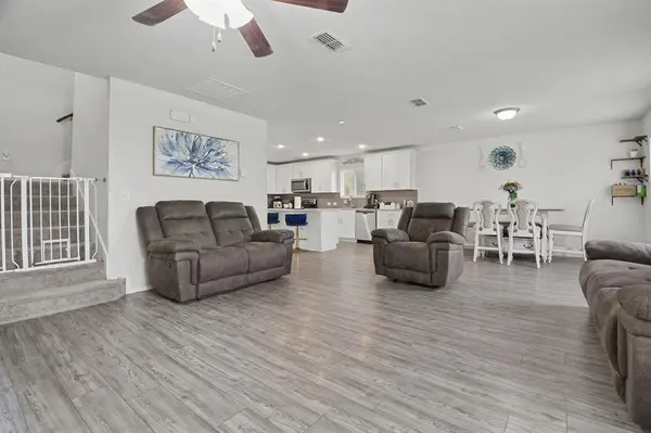 Van Alstyne, TX 75495,608 Vicksburg Drive