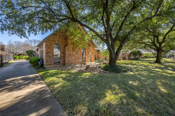 Arlington, TX 76017,5105 Chad Drive