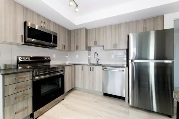 Pickering, ON L1W 0C4,1435 Celebration DR #303