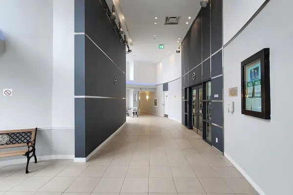 Toronto E09, ON M1H 3K2,36 Lee Centre DR #3210