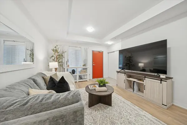 Pickering, ON L1X 0L5,2635 William Jackson DR #1013