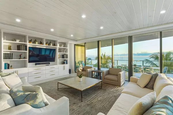 Pompano Beach, FL 33062,730 N Ocean Blvd #404