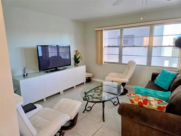 Deerfield Beach, FL 33442,3009 Ellesmere A #3009