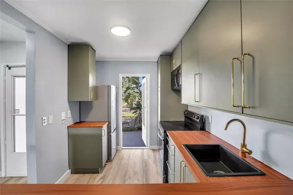 Pompano Beach, FL 33062,2800 NE 14th St Cswy #110