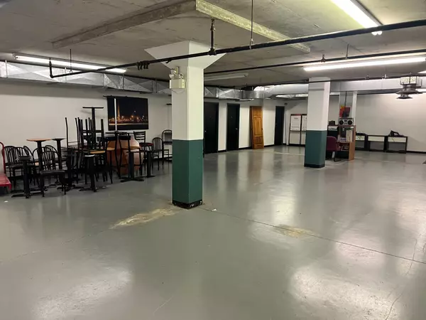 Mississauga, ON L5G 4S1,1599 Hurontario ST #BS101