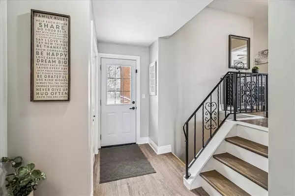 Hamilton, ON L0R 1C0,5295 Trinity Church RD